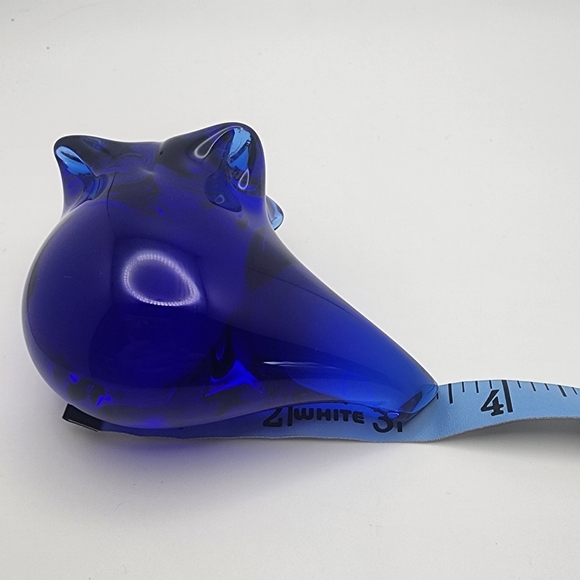 COBALT BLUE Art Glass POLAR BEAR FIGURINE PAPERWEIGHT VINTAGE - Picture 7 of 8
